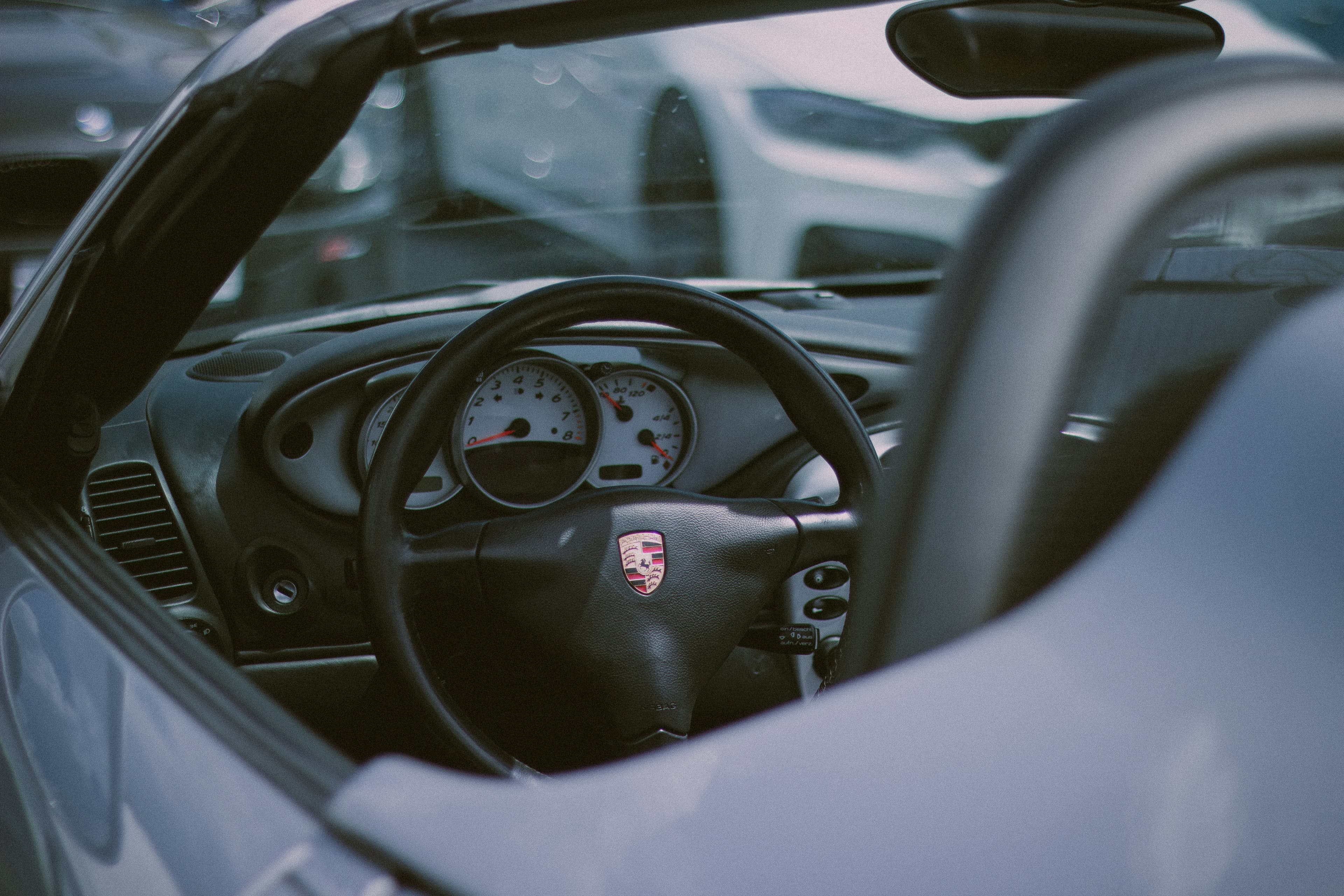 Classic Porsche youngtimer
